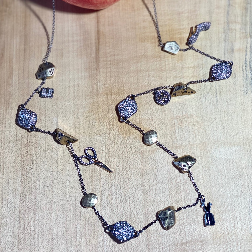 Cabi Dressmakers Necklace 26$